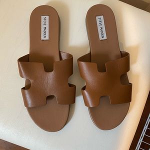 Steve Madden slides